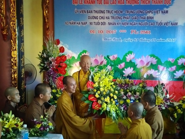 Thái Bình: Khánh tuế chúc mừng HT. Thích Thanh Dục tròn 90 tuổi