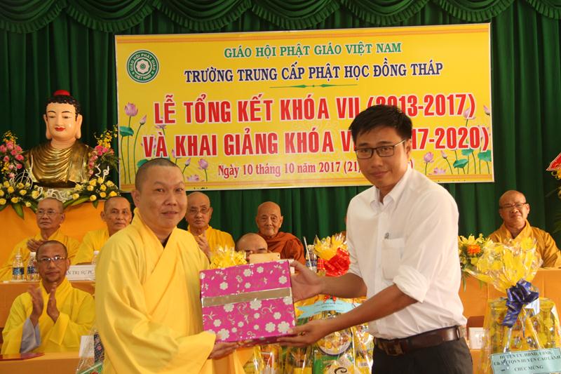 Đồng Tháp: Lễ tốt nghiệp khóa VII và Khai giảng khóa VIII, Trường TCPH Đồng Tháp