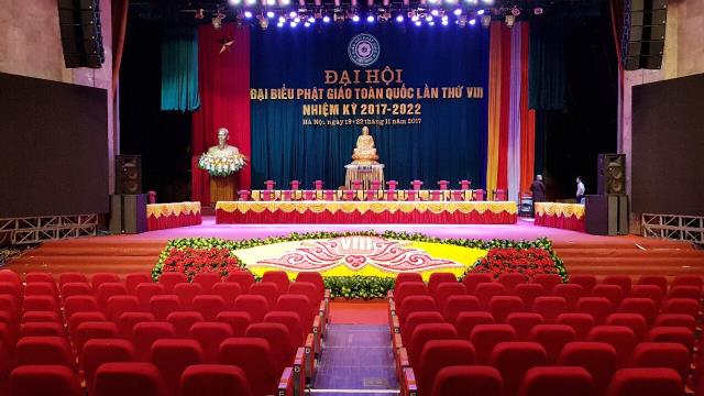 Đoàn Đại biểu Đại hội Phật giáo toàn quốc lần thứ VIII viếng lăng Chủ tịch Hồ Chí Minh
