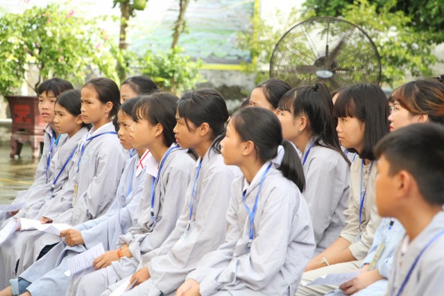 Thái Bình: Gần 200 bạn trẻ về chùa Phú Xuân