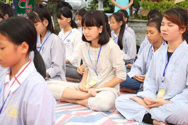 Thái Bình: Gần 200 bạn trẻ về chùa Phú Xuân
