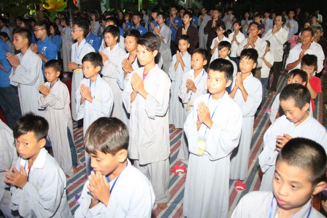 Thái Bình: Gần 200 bạn trẻ về chùa Phú Xuân