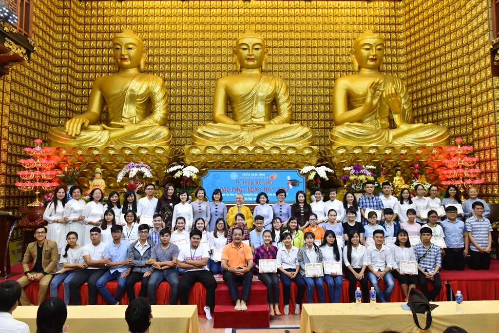 163 sinh viên từ 32 trường Đại học nhận học bổng Đạo Phật ngày nay