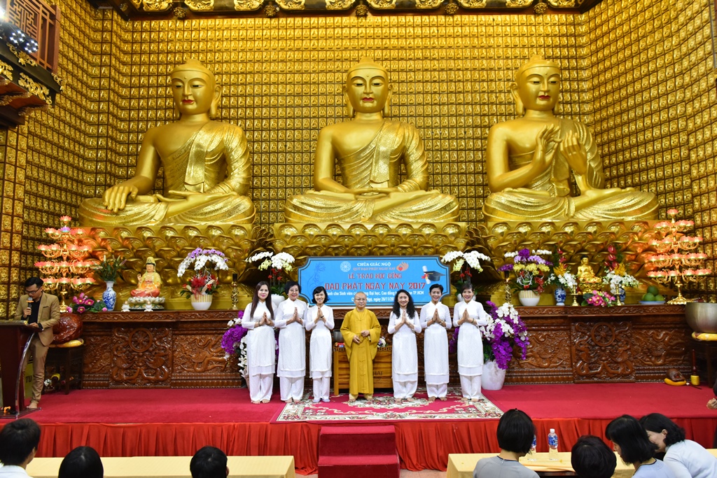 163 sinh viên từ 32 trường Đại học nhận học bổng Đạo Phật ngày nay