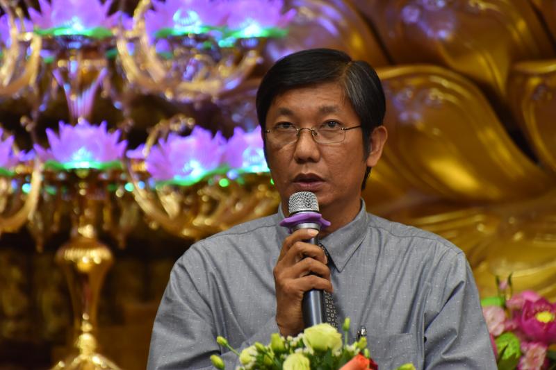 Quỹ Đạo Phật Ngày Nay: Long trọng trao tặng học bổng Đạo Phật Ngày Nay cho các Tăng Ni sinh năm học 2017-2018