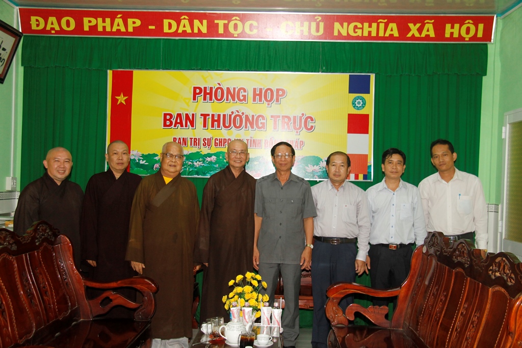 Đồng Tháp: Chánh quyền tỉnh gặp gỡ đại biểu Phật giáo