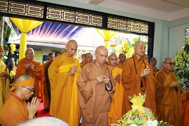 Khánh Hòa:  Thường trực Ban Trị sự GHPGVN tỉnh Khánh Hòa  viếng  tang HT Thích Trí Viên, Tân viên tịch