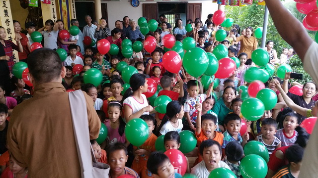 Chùa Phước Long tổ chức “Vui hội trăng tròn”