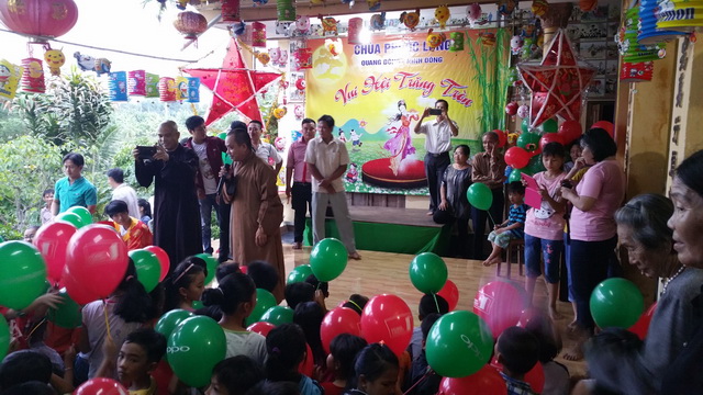 Chùa Phước Long tổ chức “Vui hội trăng tròn”