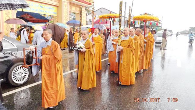 Lễ trà tỳ cố NT.Thích nữ Diệu Thanh.