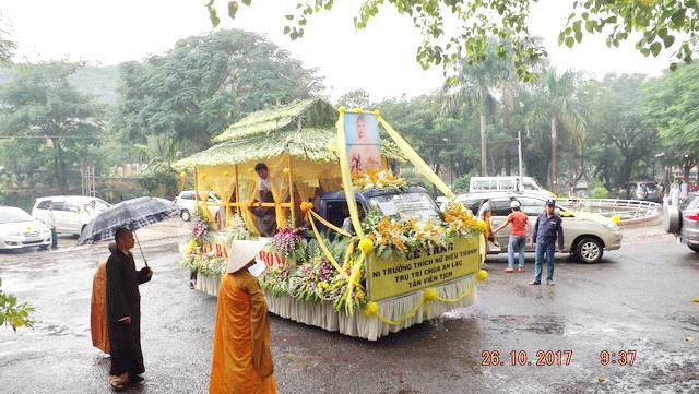 Lễ trà tỳ cố NT.Thích nữ Diệu Thanh.