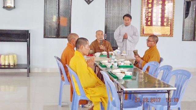 Trang nghiêm khóa tu “Một ngày an lạc” kỳ thứ 11 tại chùa Linh Sơn Pháp Ấn