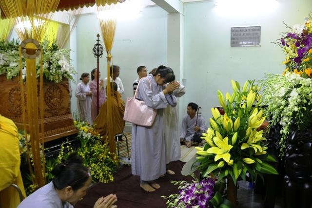 Khánh Hòa:  Cung thỉnh kim quan  HT.Thích Trí  Viên  nhập bảo tháp