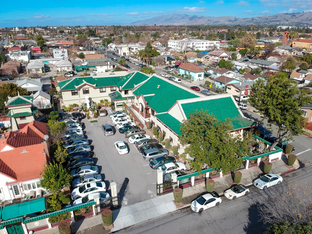 Chùa An Lạc : Ngôi chùa Ni nổi tiếng ở California