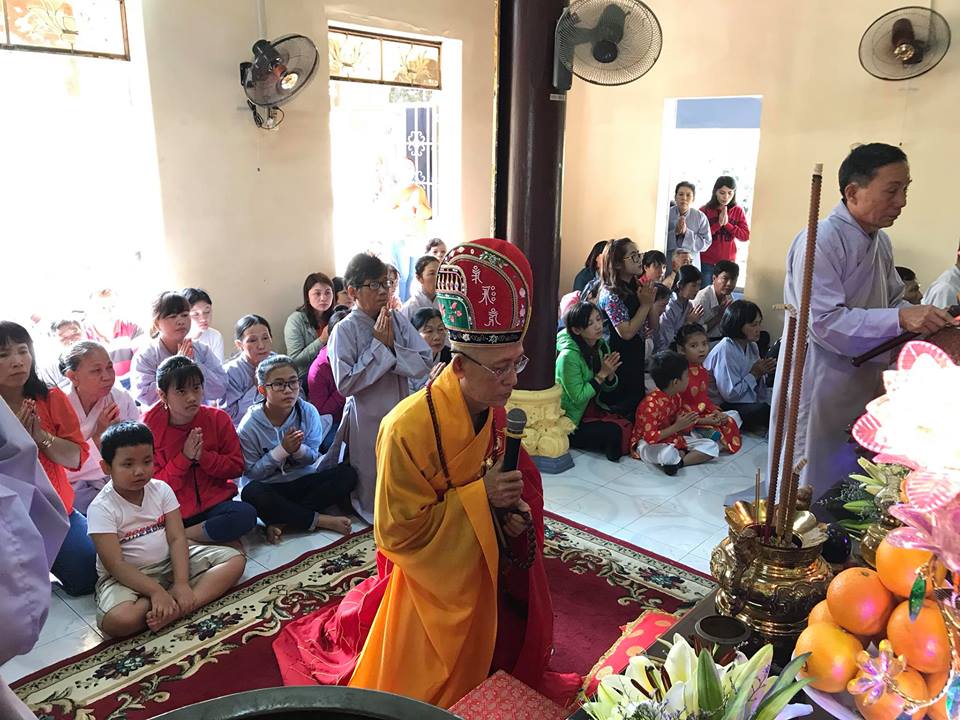 Khánh Hòa: Thời khắc thiêng liêng chùa Thơ Sắc tứ Minh Thiện đón giao thừa