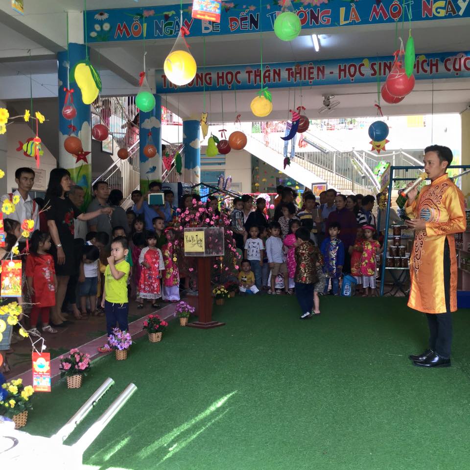 Hội chợ Xuân Yêu thương qua lăng kính của các bé Trường Mầm Non Võ Trứ