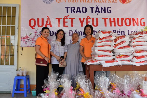 Tổng kết Chương trình “Quà Tết Yêu Thương” tại Đồng Tháp - Sa Đéc - Bến Tre (C136)
