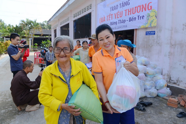 Tổng kết Chương trình “Quà Tết Yêu Thương” tại Đồng Tháp - Sa Đéc - Bến Tre (C136)