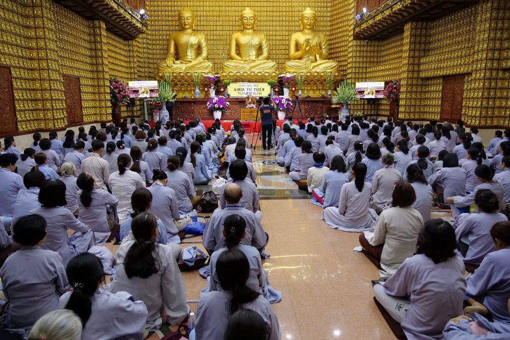 CHÙA GIÁC NGỘ: KHOÁ TU THIỀN VIPASSANA LẦN 14