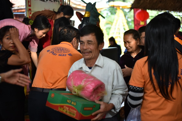 Tổng kết chương trình  Quà Tết Yêu Thương tại Hà Tĩnh (C137)