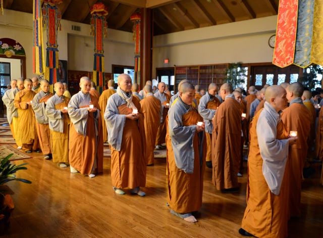 Lễ Thắp Nến Tưởng Niệm Sư Bà Toạ Chủ Chùa Đức Viên, San Jose, Hoa Kỳ