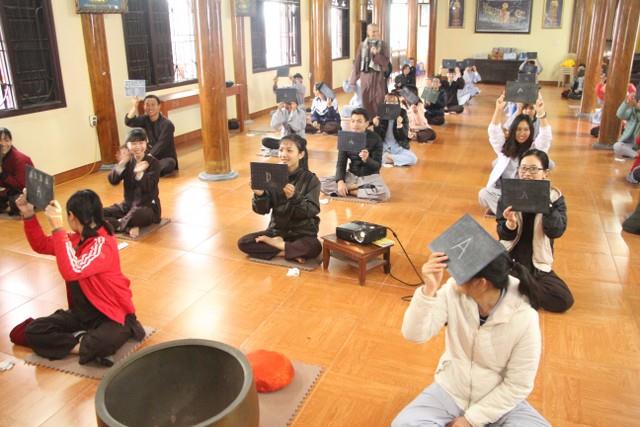 Thái Bình: Khóa tu cuối năm của thanh niên Phật tử chùa Từ Xuyên