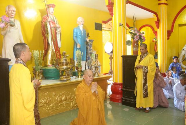Chùm ảnh: Lễ Chung Thất Trai Tuần Thân Mẫu Của ĐĐ.Thích Tắc An.