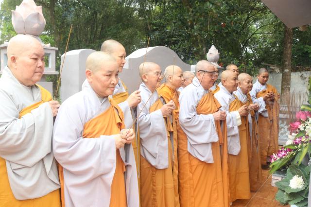Lễ Đại tường Cố Ni trưởng Thích Nữ Tập Liên