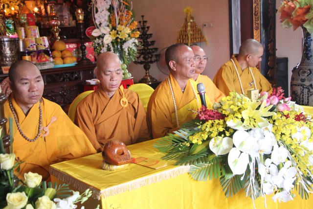 Nam Định: Lễ hằng thuận tại chùa Phúc Lâm