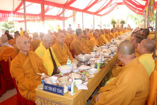 Chùm ảnh: Lễ Chung Thất Trai Tuần Thân Mẫu Của ĐĐ.Thích Tắc An.