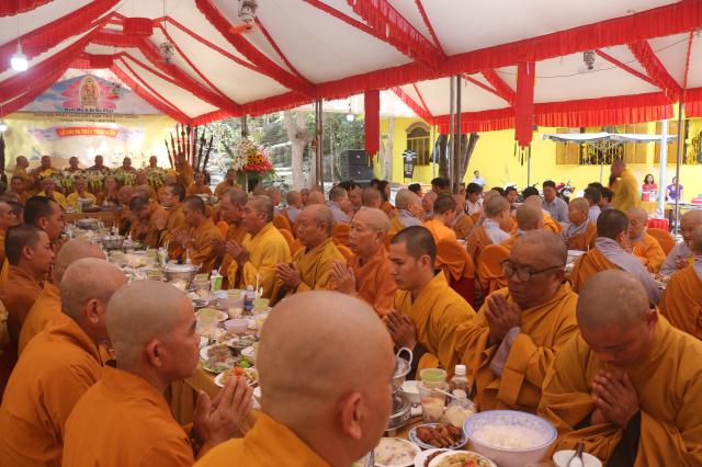 Chùm ảnh: Lễ Chung Thất Trai Tuần Thân Mẫu Của ĐĐ.Thích Tắc An.