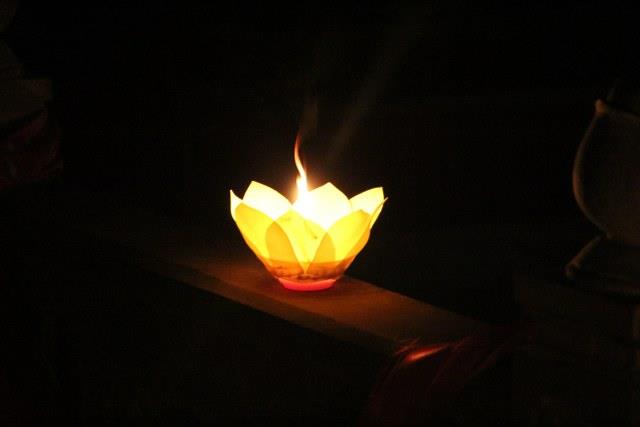 Thái Bình: Đêm hoa đăng vía Phật Di Đà tại chùa Hoằng Văn