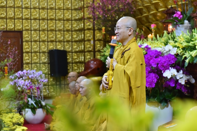 Chùa Giác Ngộ: Nhộn nhịp đêm giao thừa xuân Mậu Tuất 2018