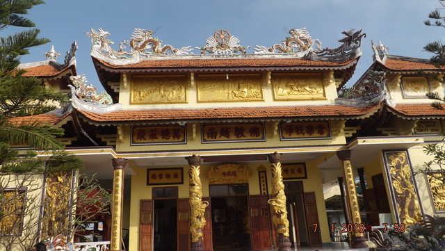 Chùa Long Thạnh: Khóa tu Bát quan trai cuối năm Đinh Dậu