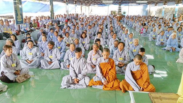 Chùa Linh Sơn Pháp Ấn: Hơn 900 hành giả tham dự khóa tu đầu năm