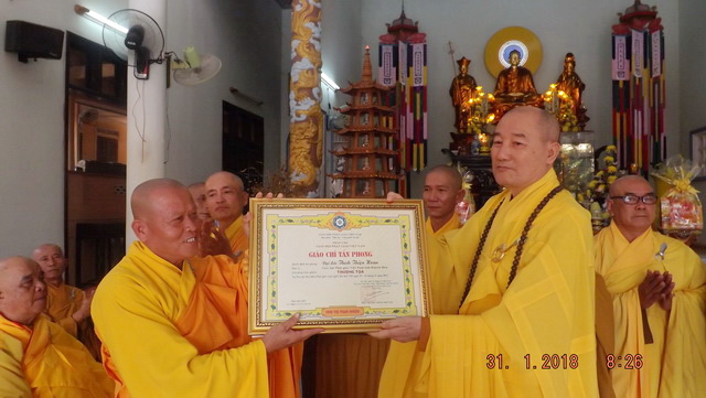 Ninh Hòa: Lễ trao giáo chỉ tấn phong