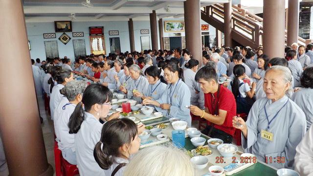 Chùa Linh Sơn Pháp Ấn: Hơn 900 hành giả tham dự khóa tu đầu năm