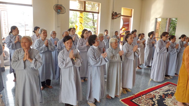 Chùa Long Thạnh: Khóa tu Bát quan trai cuối năm Đinh Dậu