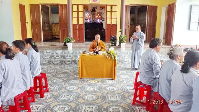 Chùa Long Thạnh: Khóa tu Bát quan trai cuối năm Đinh Dậu