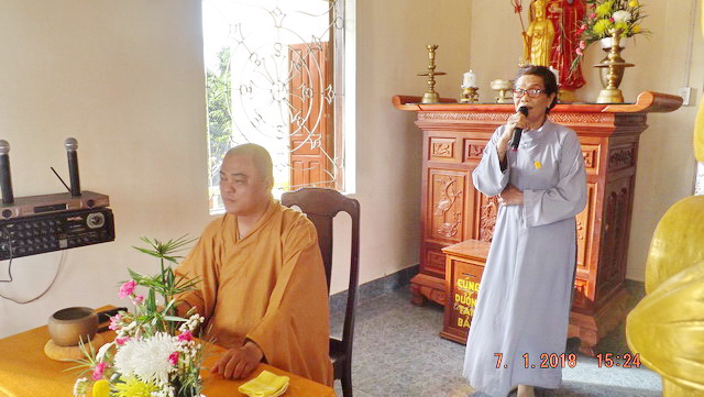 Chùa Long Thạnh: Khóa tu Bát quan trai cuối năm Đinh Dậu