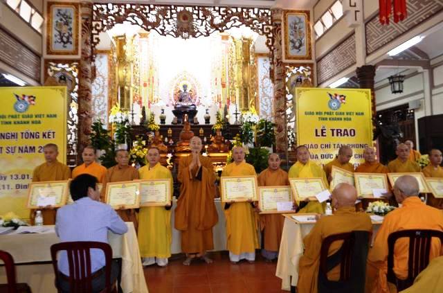 Khánh Hòa: Tổ đình Nghĩa Phương đón giao thừa