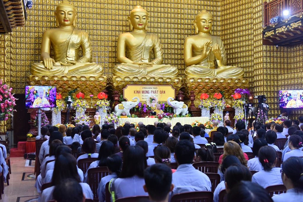 Chùa Giác Ngộ: Lễ quy y Tam Bảo nhân đại lễ Phật đản Phật lịch 2562 (28-05-2018)