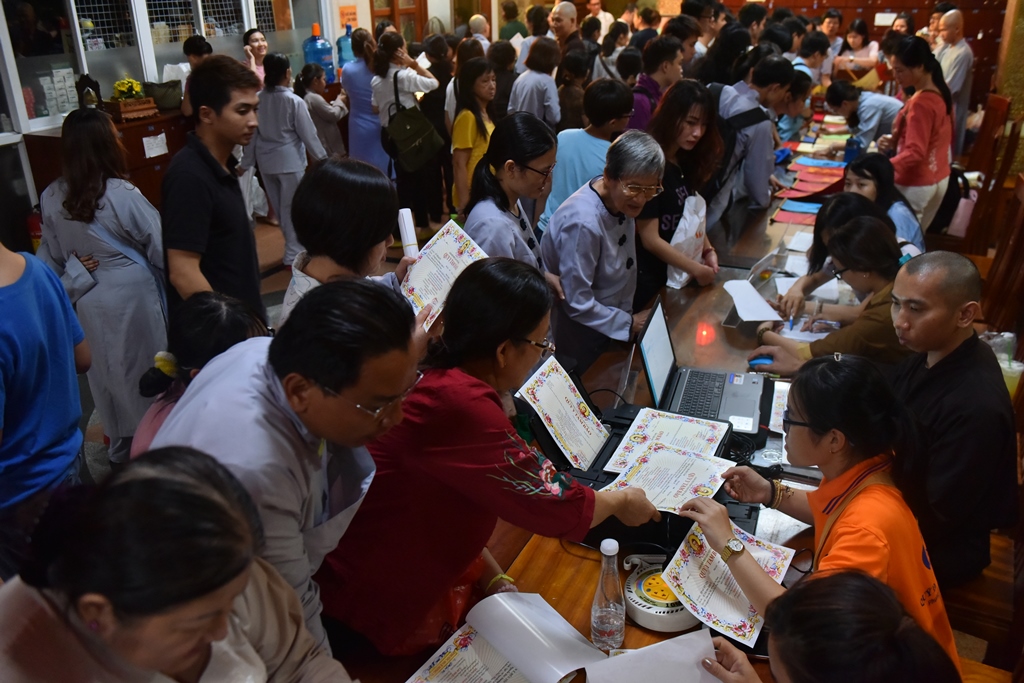 Chùa Giác Ngộ: Lễ quy y Tam Bảo nhân đại lễ Phật đản Phật lịch 2562 (28-05-2018)