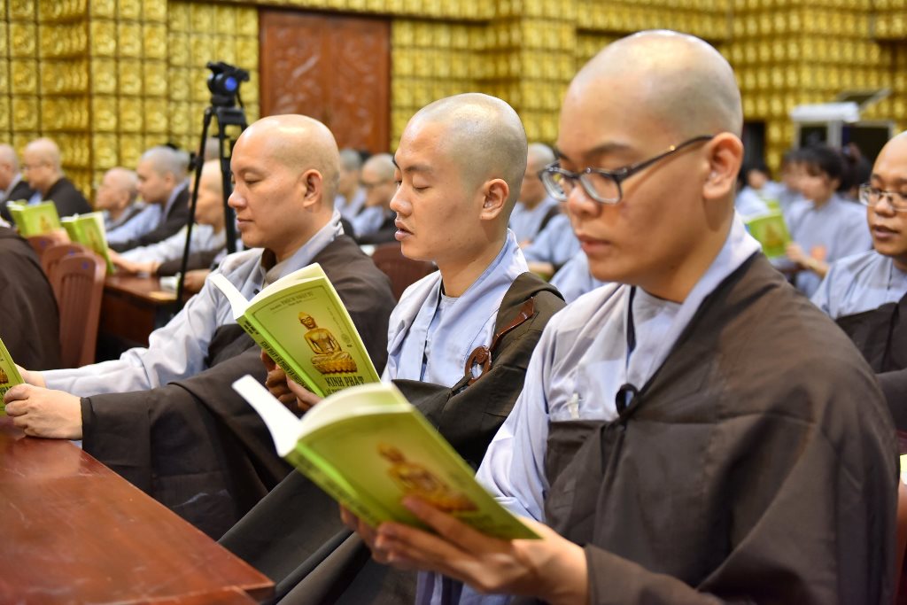 Chùa Giác Ngộ: Ngày tu tập thứ 02 khóa tu Xuất gia gieo duyên lần 03