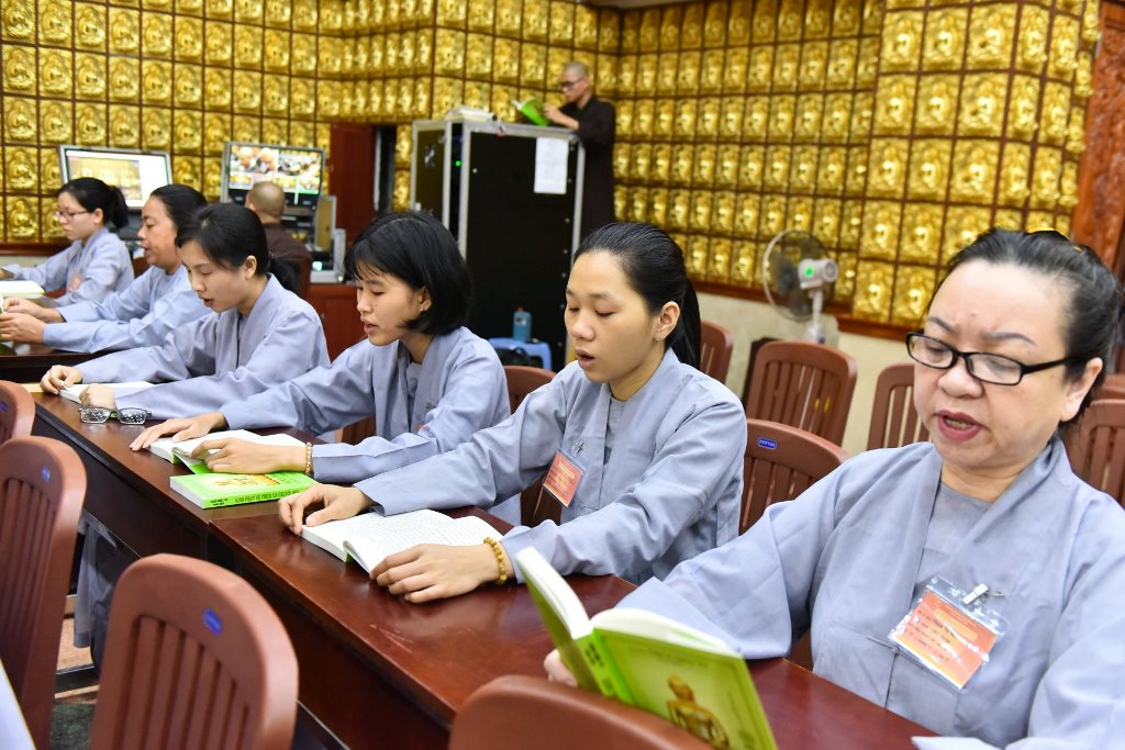 Chùa Giác Ngộ: Ngày Tu Tập Thứ 5 Khóa Tu ‘’Xuất Gia Gieo Duyên’’ Lần Thứ 3