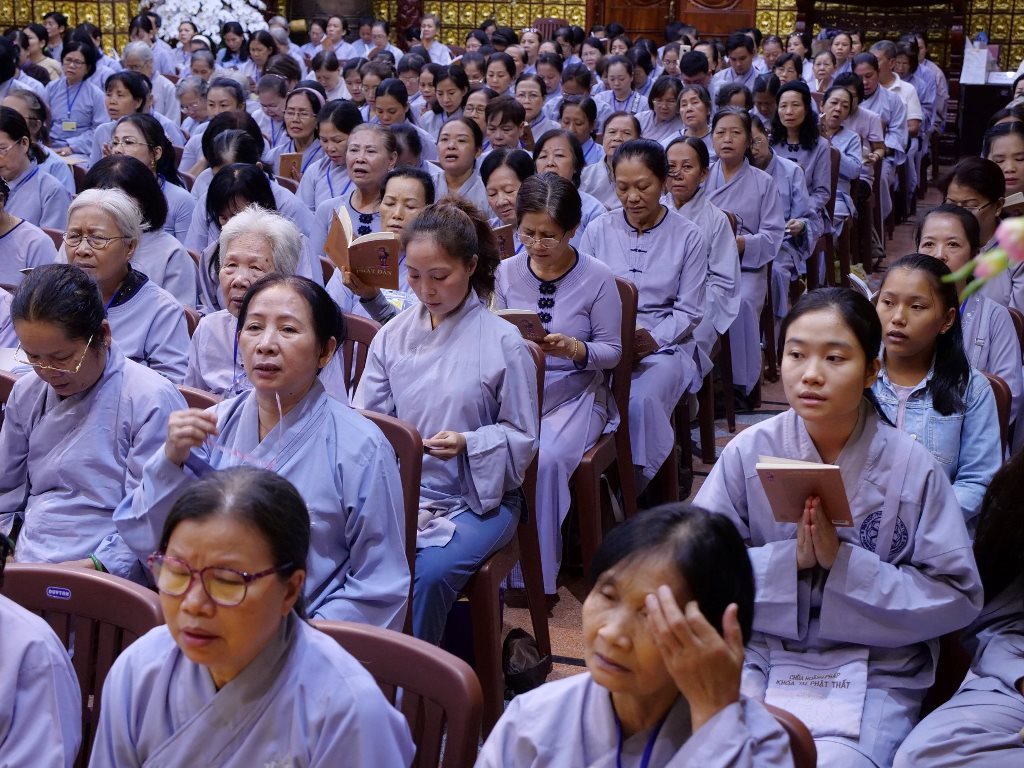 Chùa Giác Ngộ : Khóa tu Ngày an lạc và Tuổi trẻ hướng Phật lần thứ 45