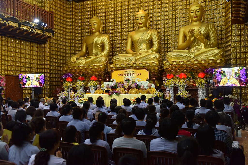 Chùa Giác Ngộ: Lễ quy y Tam Bảo nhân đại lễ Phật đản Phật lịch 2562 (28-05-2018)