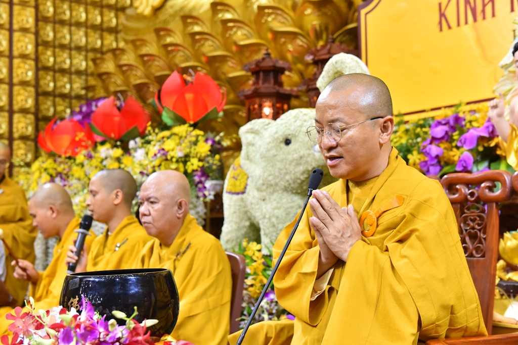 Chùa Giác Ngộ: Ngày tu học mừng ngày đản sinh của Đức Phật(29-05-2018)