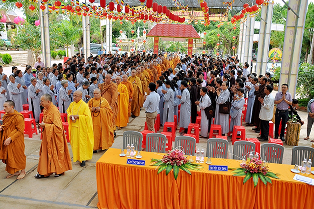 Gia Lai:  Tịnh Xá Ngọc lai Long trọng tổ chức lễ Phật Đản