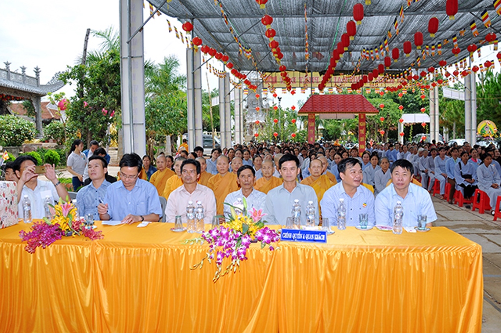 Gia Lai:  Tịnh Xá Ngọc lai Long trọng tổ chức lễ Phật Đản